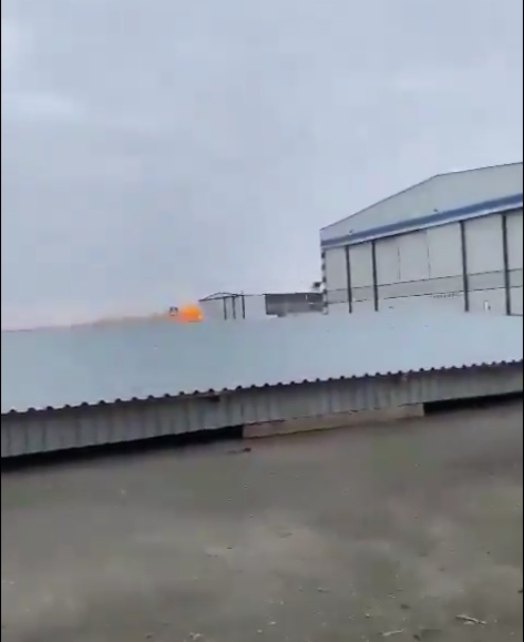 प्लेन क्रैश 
